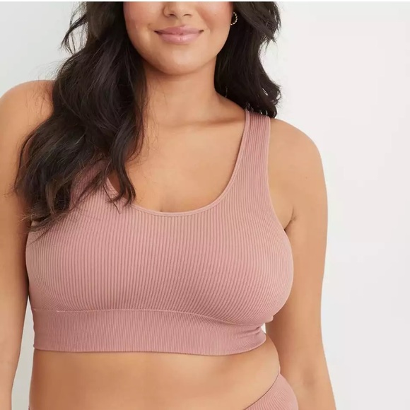 Seamless Bralette - Picture 1 of 7